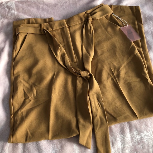 Forever 21 Pants - F21 Beige High Waisted Pants NWT